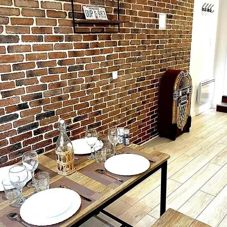 Apartment The New-yorker - Hyper Centre- 2mn Gare Sncf - Wi-fi Netflix Gratuit Niort